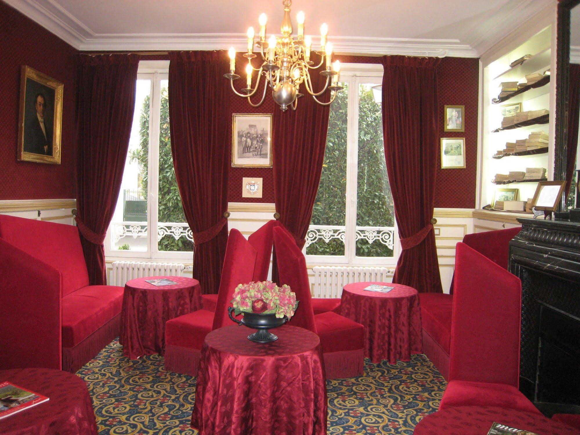 Hotel Les Marechaux Auxerre Εξωτερικό φωτογραφία